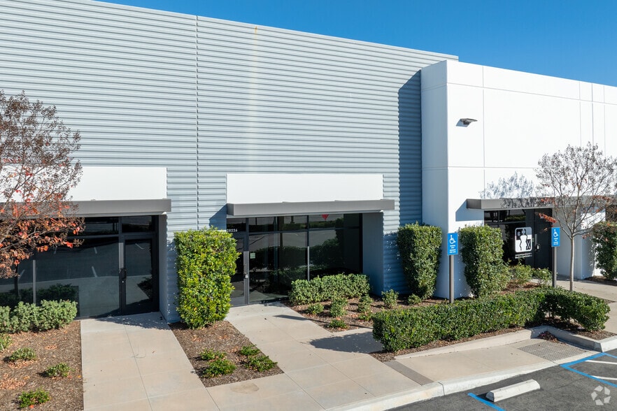 28292 Airoso St, Rancho Mission Viejo, CA for lease - Building Photo - Image 3 of 19