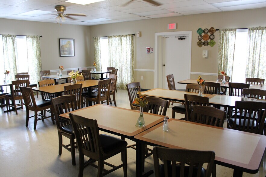 329 Cooper St, Kenansville, NC à vendre - Photo intérieure - Image 2 de 41