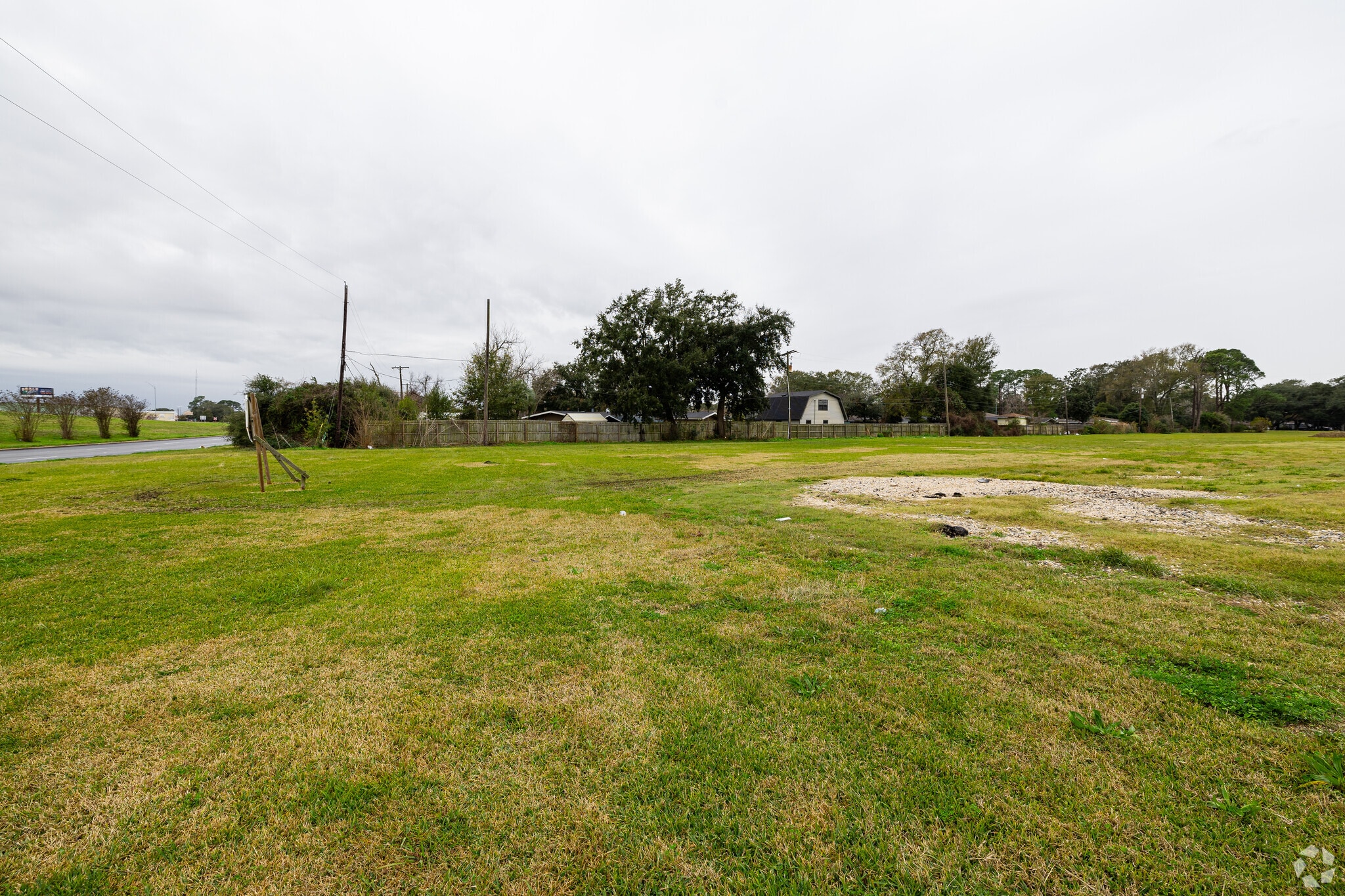 5449 E Parkway St, Groves, TX à vendre Photo principale- Image 1 de 2