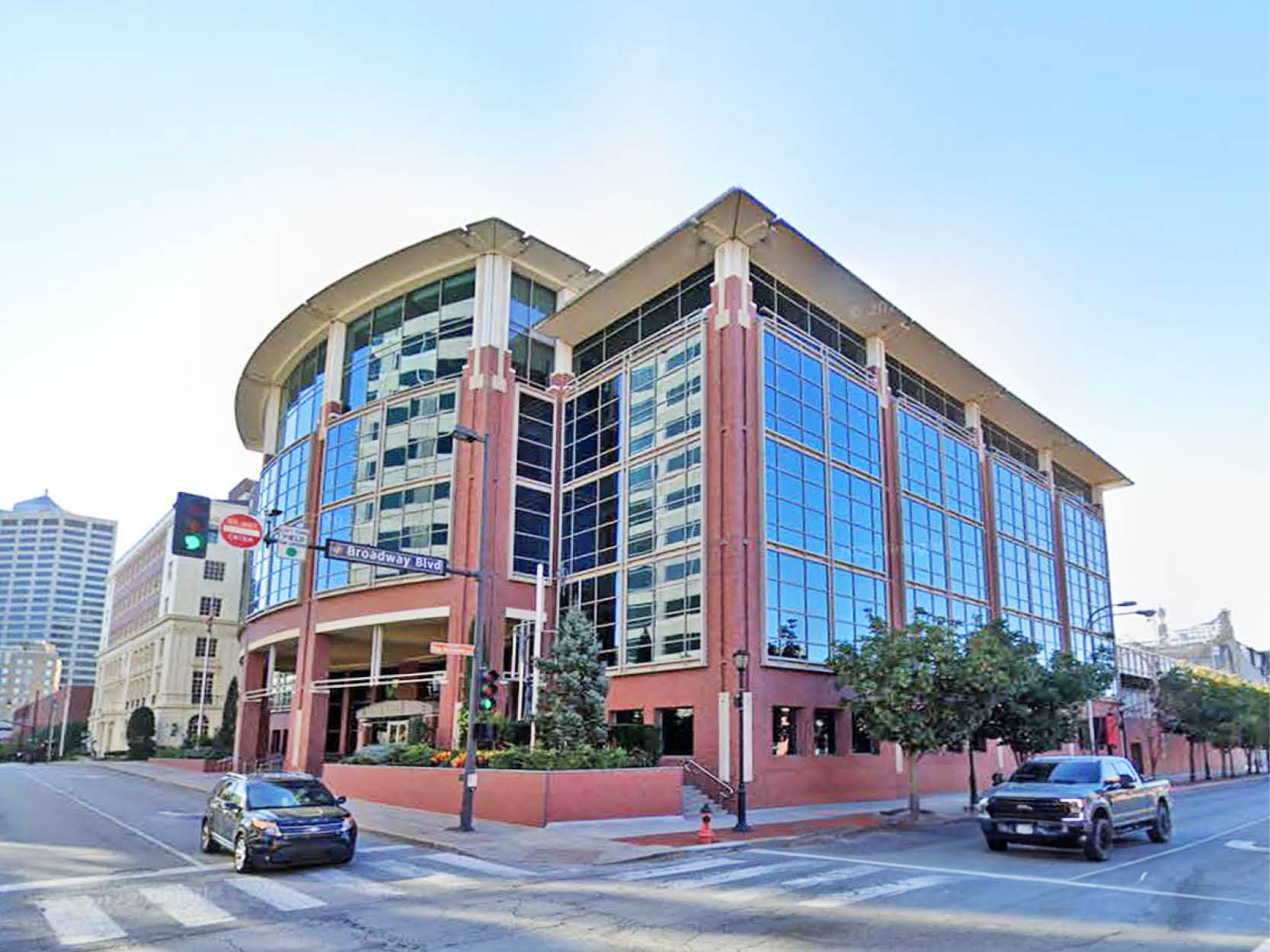 333 W 11th St, Kansas City, MO à louer Photo du bâtiment- Image 1 de 6