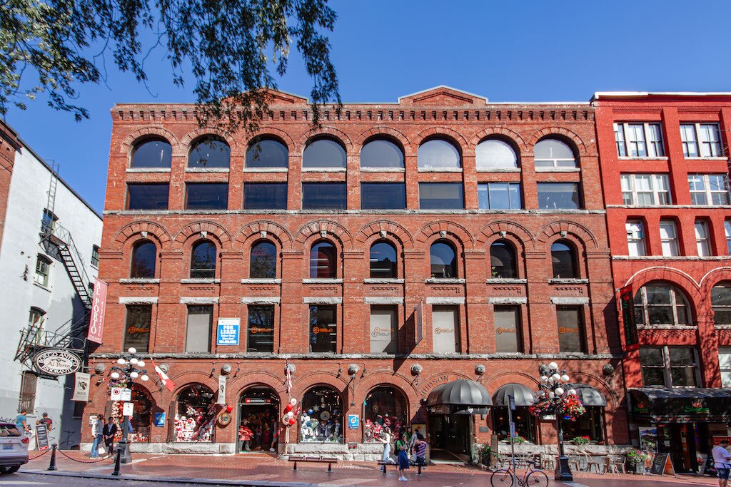 321 Water St, Vancouver, BC à louer Photo principale- Image 1 de 17