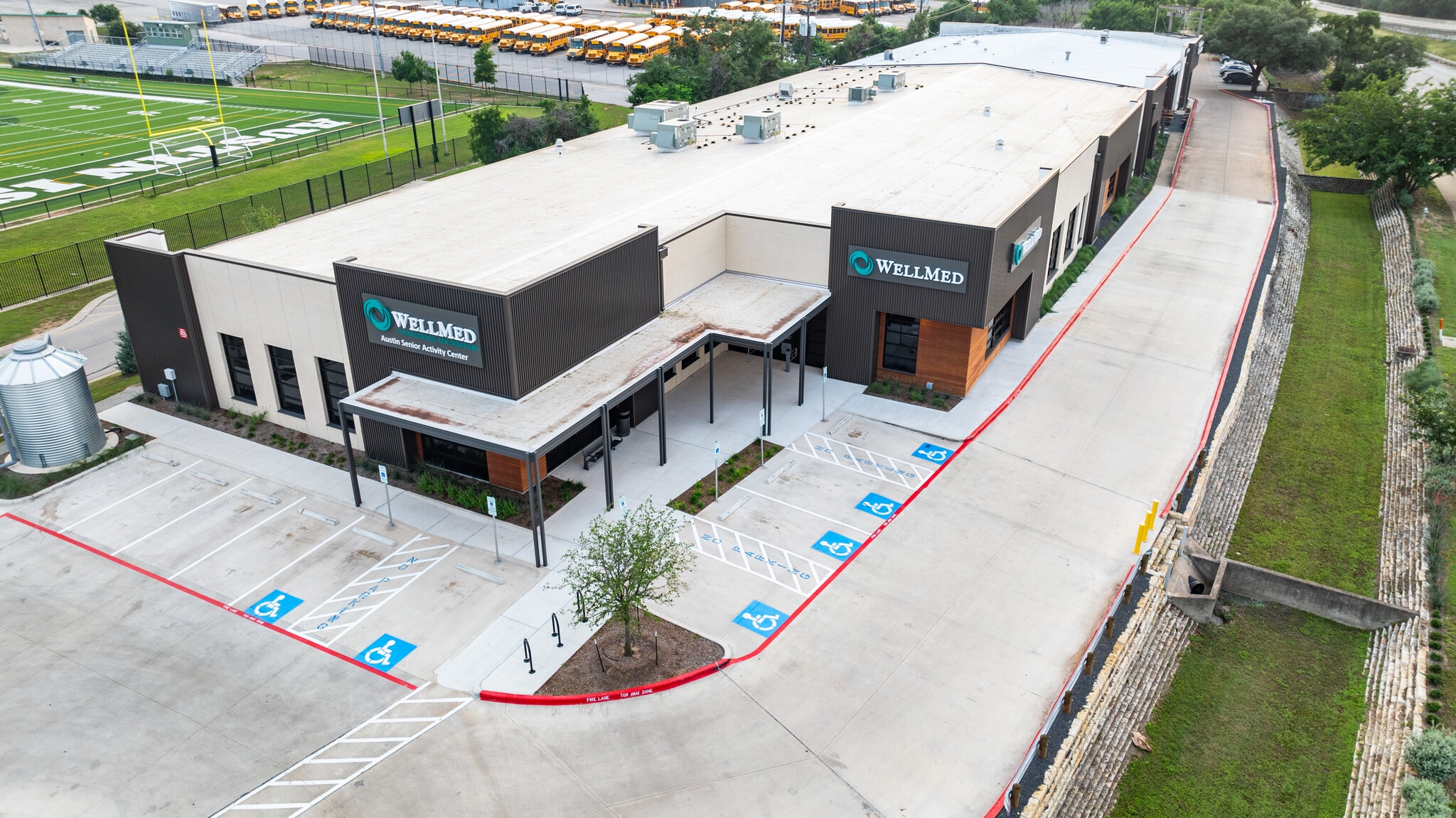 4715 S Lamar Blvd, Austin, TX for lease Primary Photo- Image 1 of 8