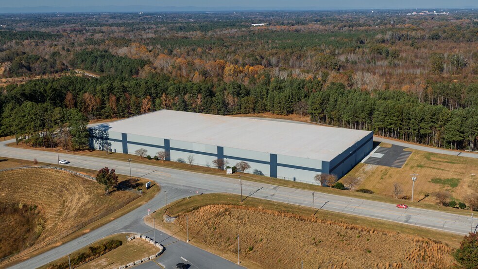 230 Masters Blvd, Anderson, SC à louer - Photo du bâtiment - Image 2 de 3