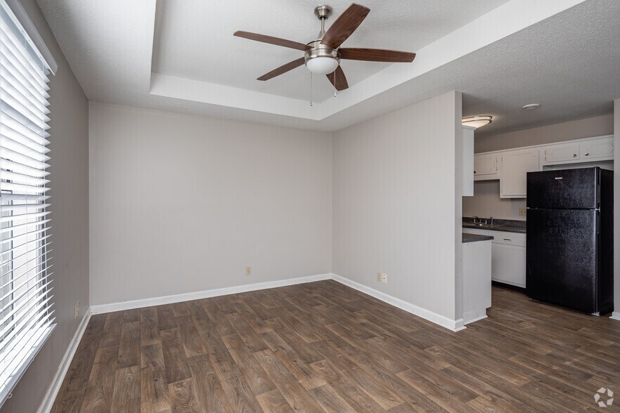 110 Bennett Dr, Clarksville, TN à vendre - Photo intérieure - Image 3 de 25