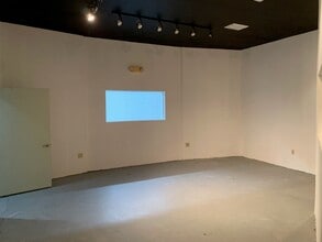 14200-14238 SW 136th St, Miami, FL à louer Photo intérieure- Image 1 de 6