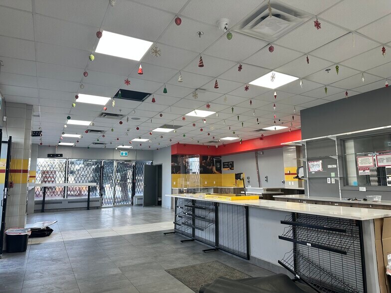 6203 28th Ave NW, Edmonton, AB for lease - Building Photo - Image 2 of 12