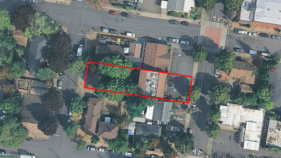4755 SW Watson Ave, Beaverton, OR à vendre - Aérien - Image 2 de 6