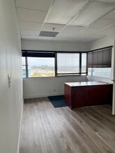 1150 NW 72nd Ave, Miami, FL for lease Interior Photo- Image 1 of 10