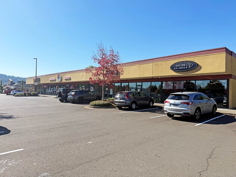 1005-1040 Bailey Hill Rd, Eugene, OR for lease - Building Photo - Image 1 of 13