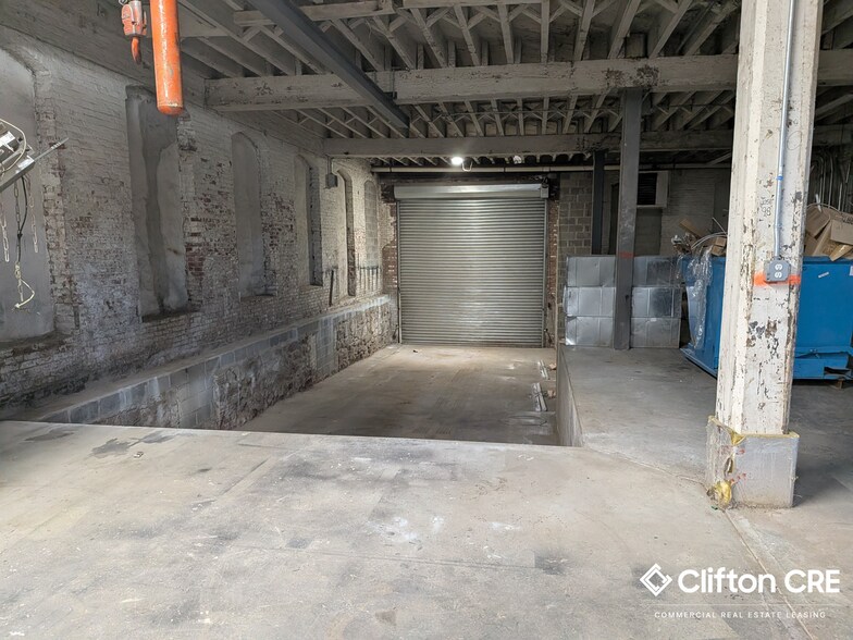39-62 Warren St, Paterson, NJ à louer - Photo du bâtiment - Image 2 de 11