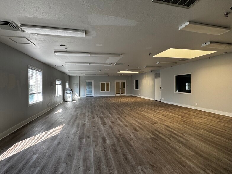 9414-9488 Union Sq, Sandy, UT à louer - Photo principale - Image 1 de 17