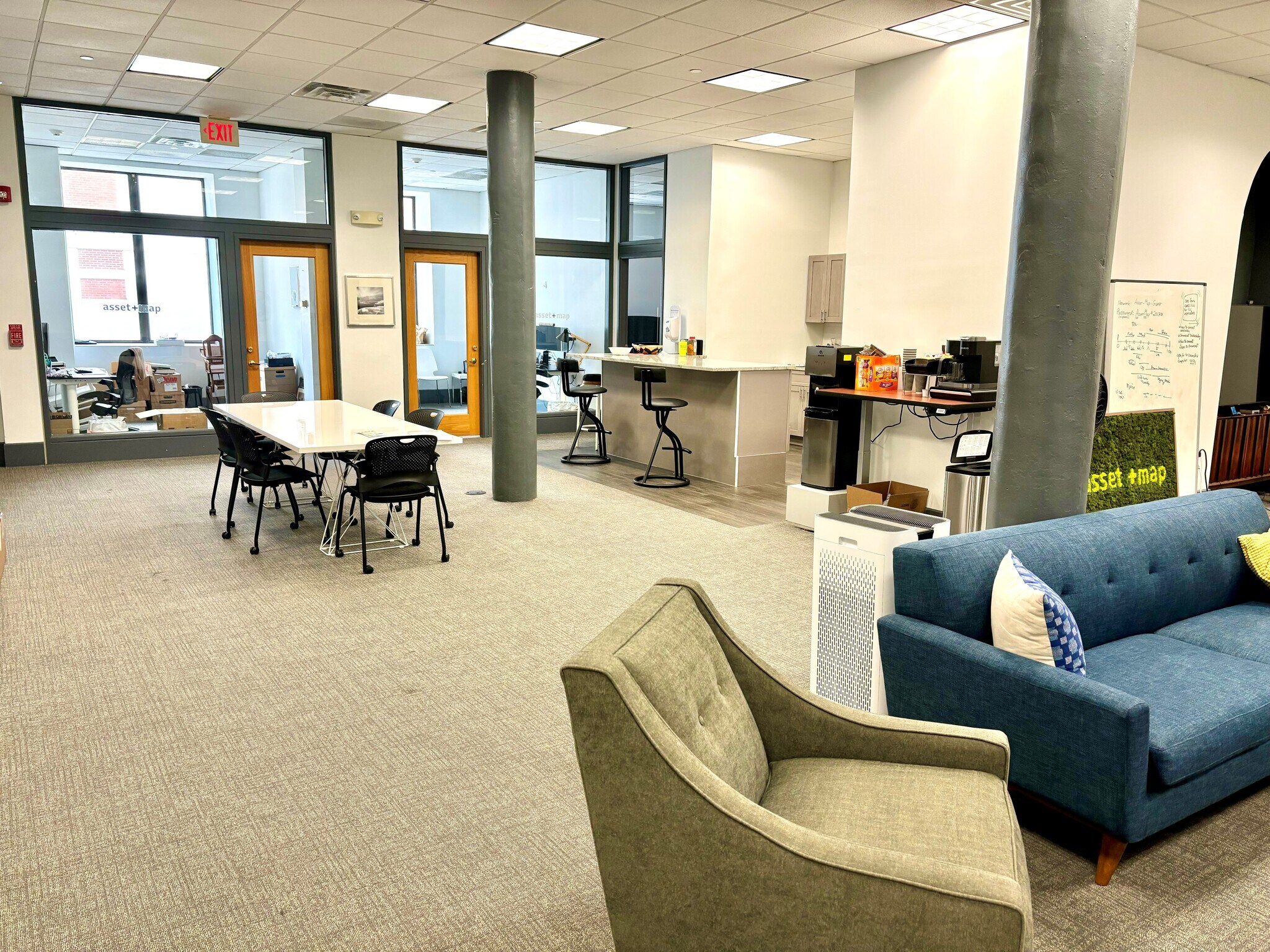 225 Arch St, Philadelphia, PA à louer Photo intérieure- Image 1 de 13