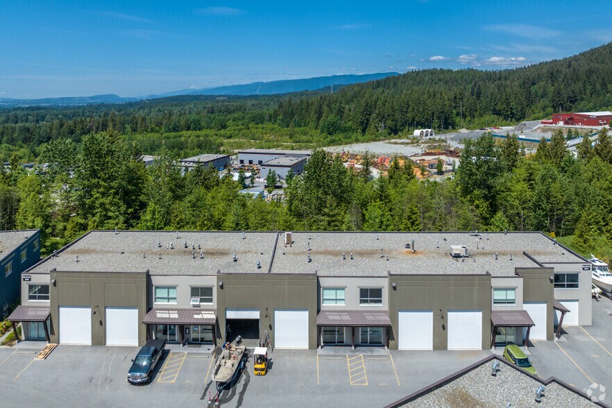 12835 Lilley Dr, Maple Ridge, BC for lease - Building Photo - Image 3 of 6