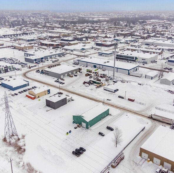 2200 Rue André-C.-Hamel, Drummondville, QC for sale - Primary Photo - Image 1 of 13