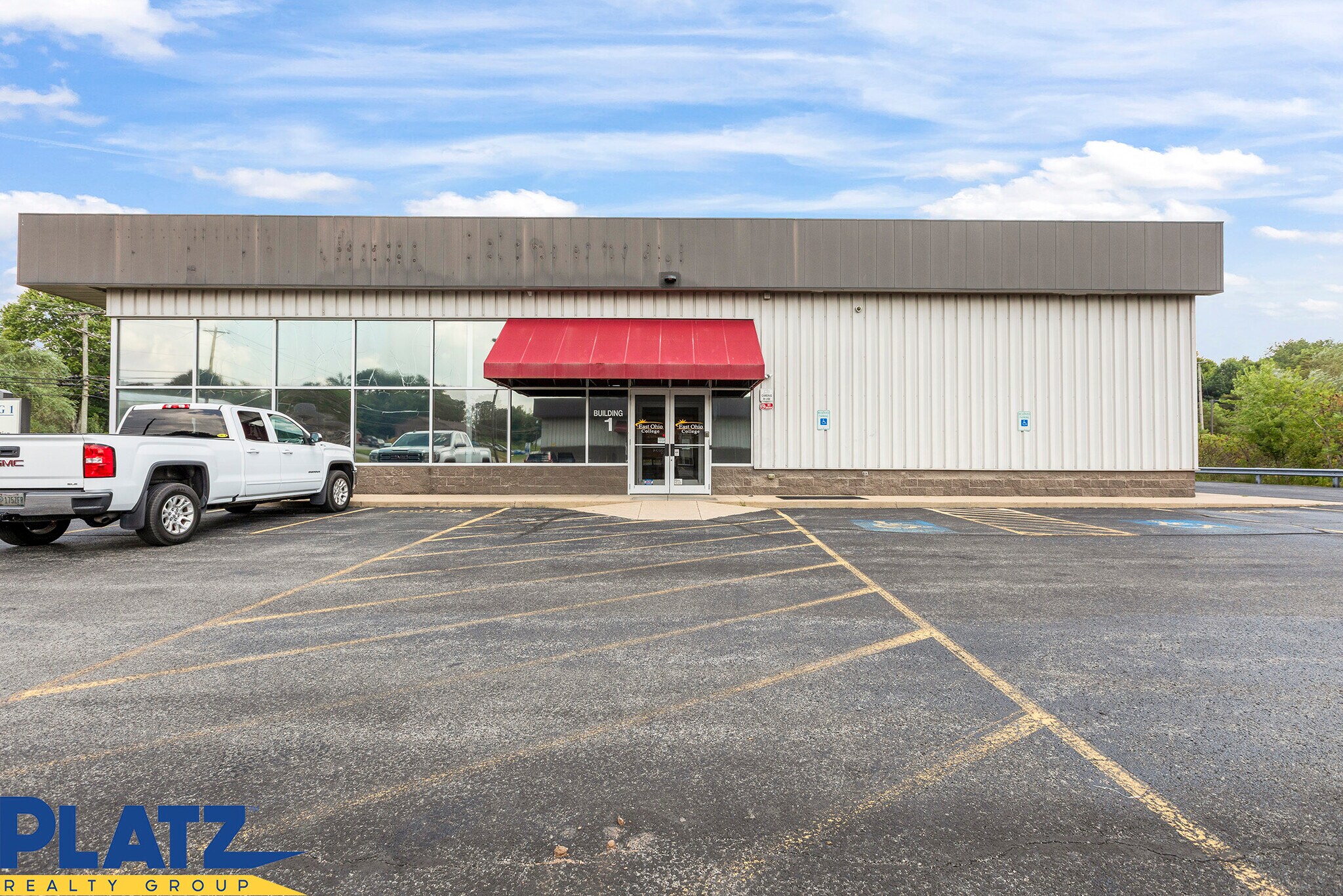 15258 State Route 170, Calcutta, OH à vendre Photo du bâtiment- Image 1 de 19