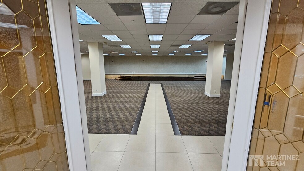 4350 W Hallandale Beach Blvd, Pembroke Park, FL for lease - Building Photo - Image 3 of 10