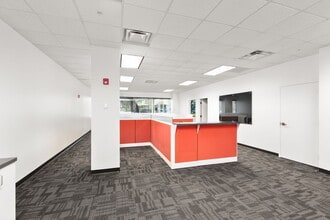 10304 Spotsylvania Ave, Fredericksburg, VA for lease Interior Photo- Image 2 of 6