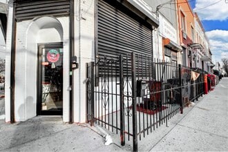 451 Grandview Ave, Ridgewood, NY for lease Interior Photo- Image 2 of 9