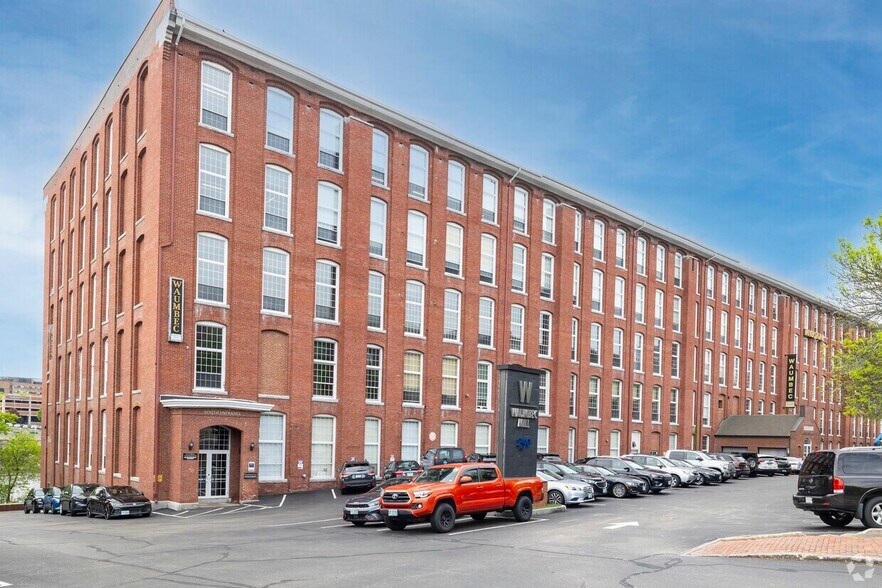 250 Commercial St, Manchester, NH à louer - Photo du bâtiment - Image 2 de 14