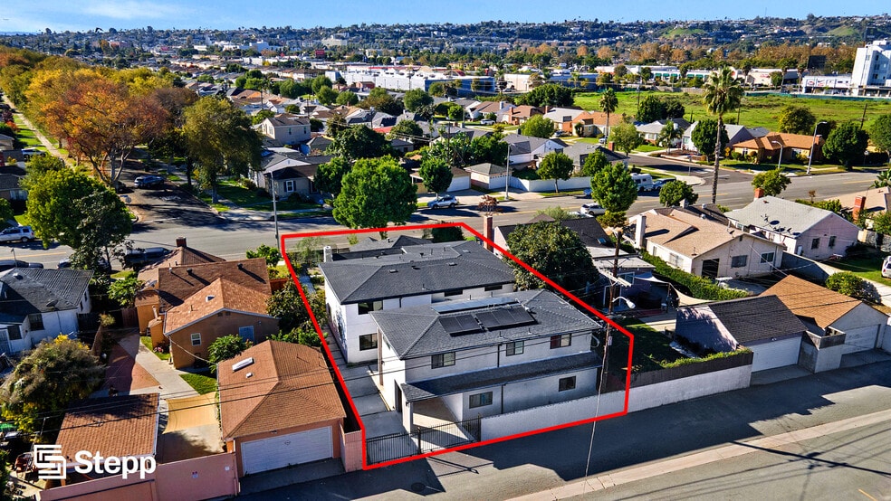 3301 Obama Blvd, Los Angeles, CA for sale - Building Photo - Image 2 of 25