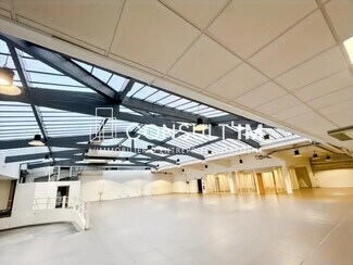 Plus de détails pour 8 Place Etienne Pernet, Paris - Commerce de détail à louer