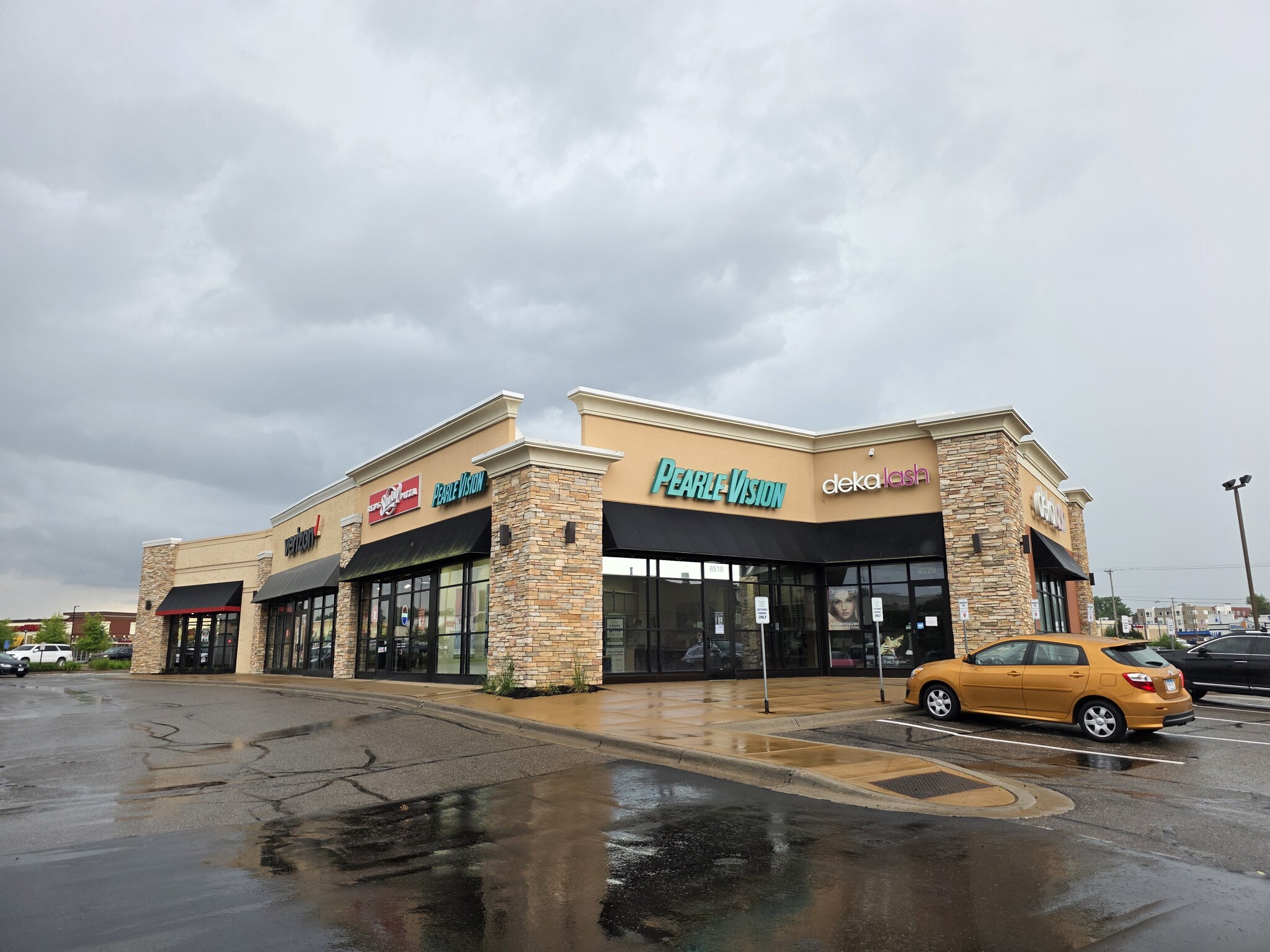 8500-8510 Highway 7, Minneapolis, MN for lease Primary Photo- Image 1 of 5