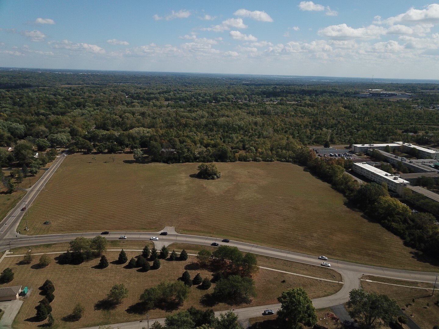 E Westbrook Rd, Dayton, OH for sale Primary Photo- Image 1 of 11