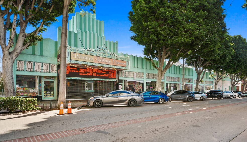 7036-7058 Greenleaf Ave, Whittier, CA à vendre - Photo du bâtiment - Image 3 de 11