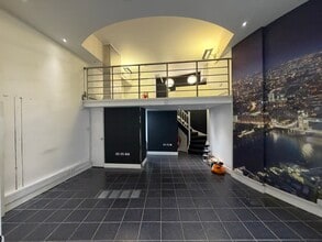 34A Shad Thames, London for lease Interior Photo- Image 2 of 7