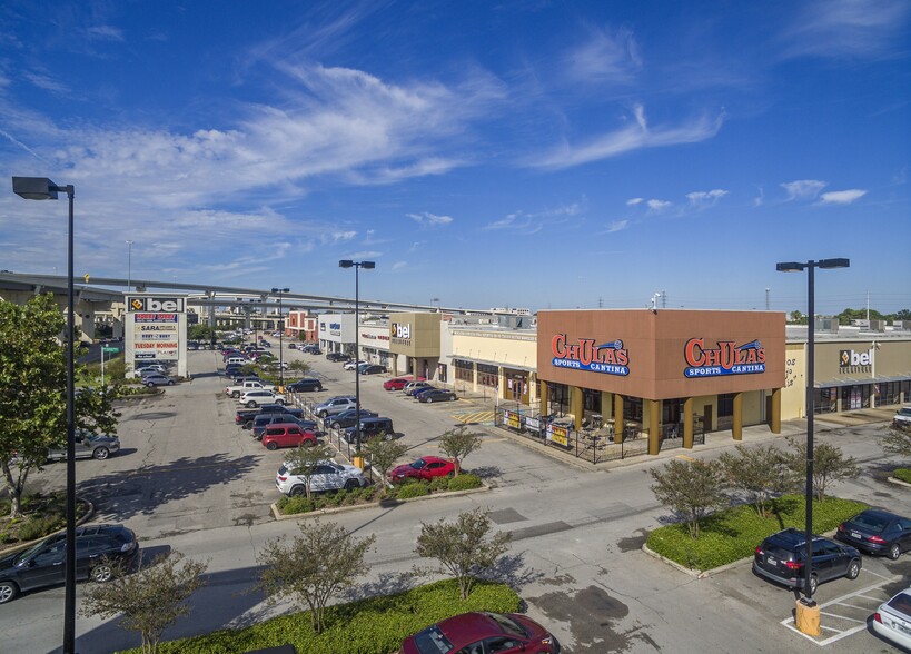 10516 Old Katy Rd, Houston, TX for lease - Building Photo - Image 1 of 30