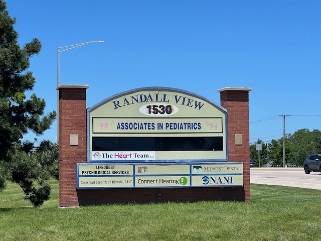 1530 N Randall Rd, Elgin, IL à louer - Photo du bâtiment - Image 3 de 20