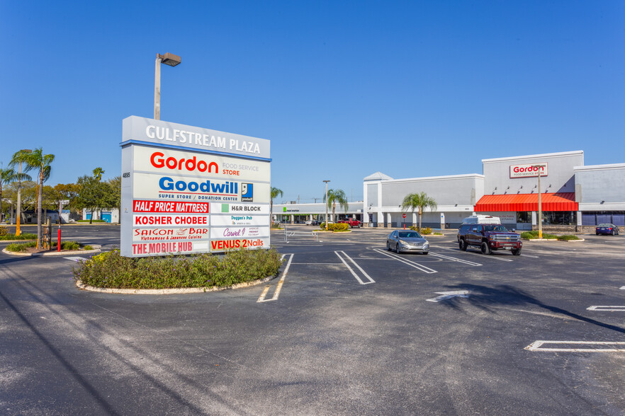 4869-4975 Okeechobee Blvd, West Palm Beach, FL for lease - Building Photo - Image 2 of 16