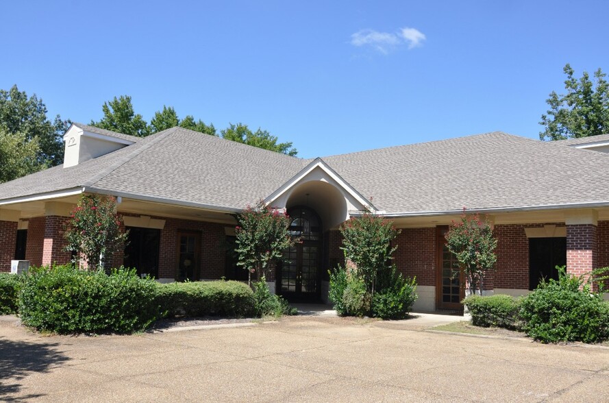 1050 Northpark Dr, Ridgeland, MS à vendre - Photo du bâtiment - Image 1 de 10