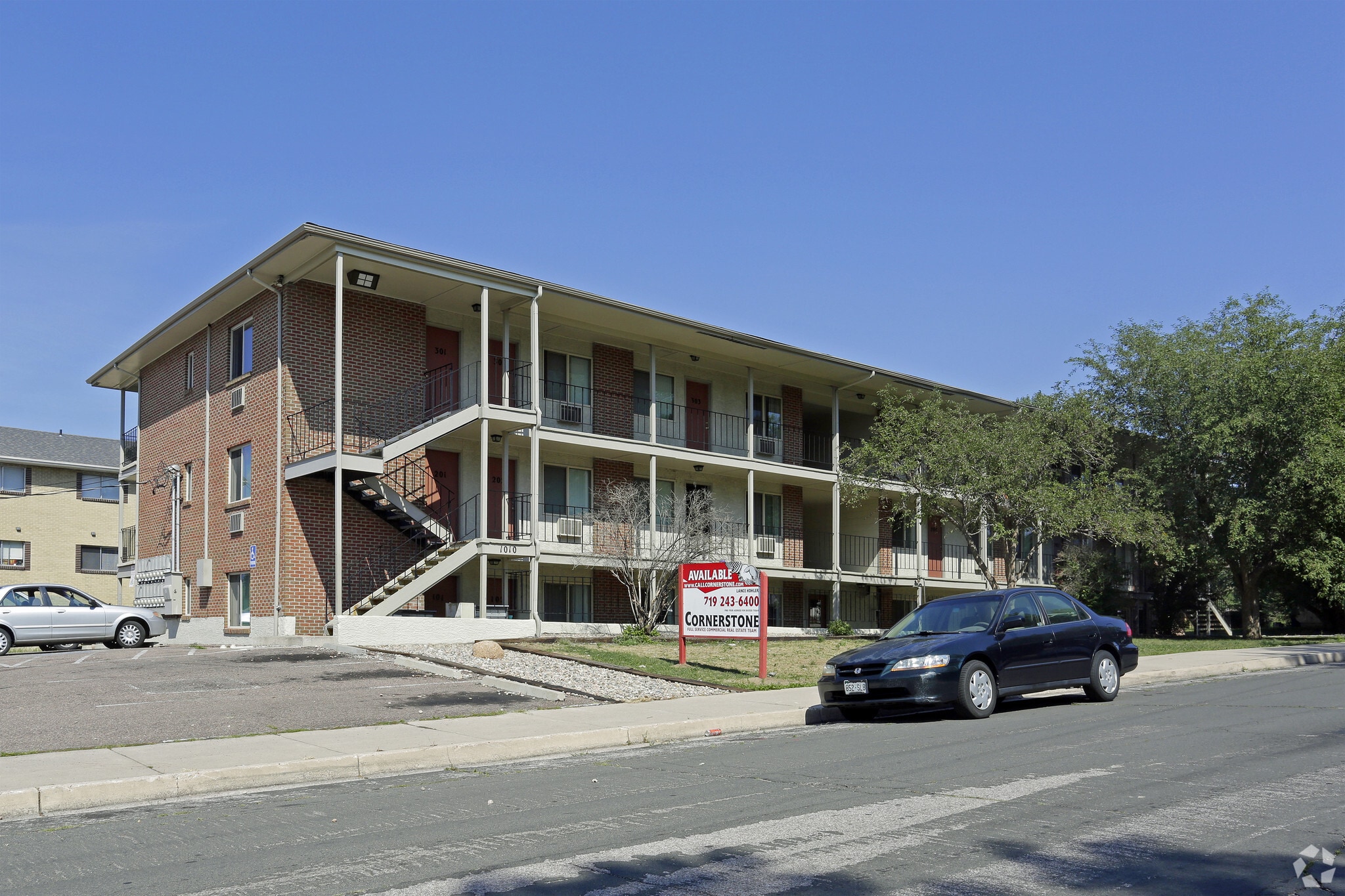 1010 Delaware Dr, Colorado Springs, CO for sale Primary Photo- Image 1 of 6