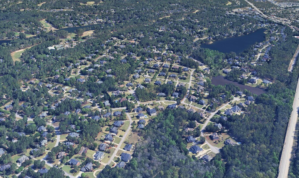 Belle Lake Court, Columbia, SC à vendre - Photo du bâtiment - Image 2 de 2