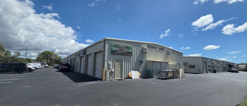 1133 Industrial Blvd, Naples, FL for lease - Building Photo - Image 1 of 8