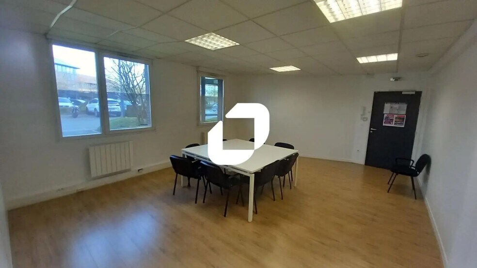 27 Rue Du Carrousel, Villeneuve-d'Ascq à louer - Photo intérieure - Image 2 de 6