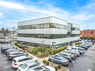 Plus de détails pour 875 Old Country Rd, Plainview, NY - Médical à louer