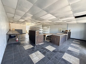 7013 N Shepherd Dr, Houston, TX for lease Interior Photo- Image 2 of 2
