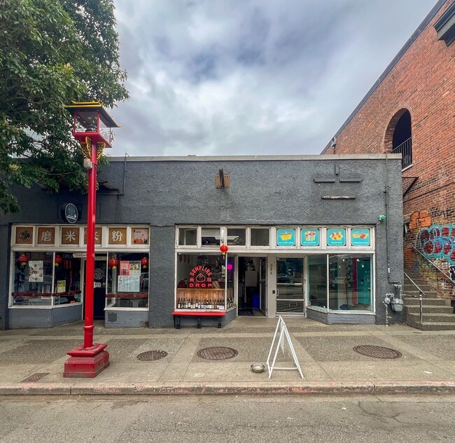 More details for 552 Pandora Ave, Victoria, BC - Retail for Lease