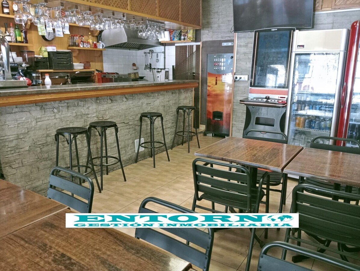 Santa Perpètua de Mogoda, BAR 08130 - - - Interior Photo - Image 2 of 11