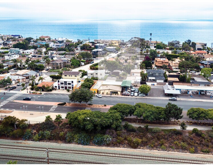 421 N Highway 101, Solana Beach, CA à louer - Photo principale - Image 1 de 5