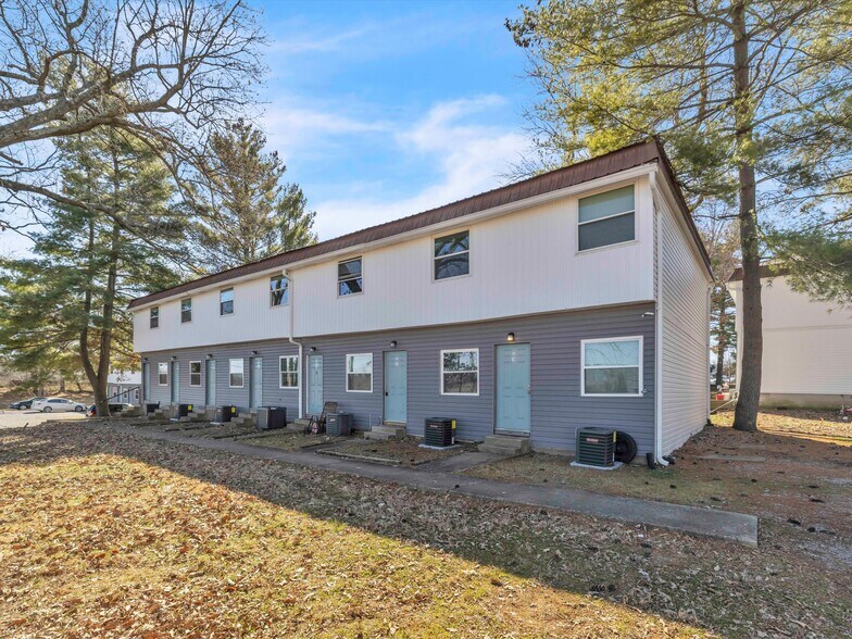 618 E Waverly St, Morganfield, KY à vendre - Photo du bâtiment - Image 2 de 4