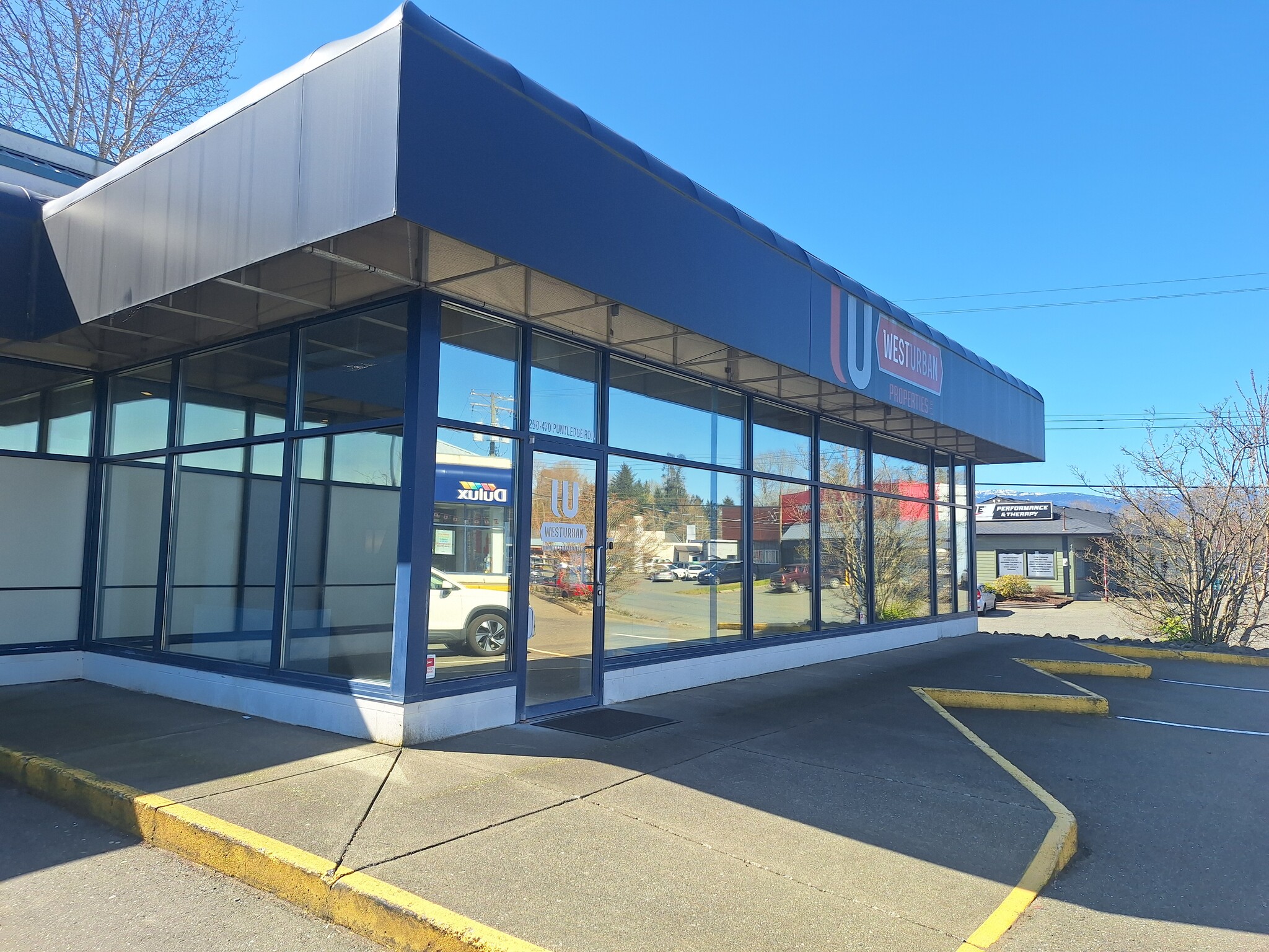 470 Puntledge Rd, Courtenay, BC for lease Building Photo- Image 1 of 14