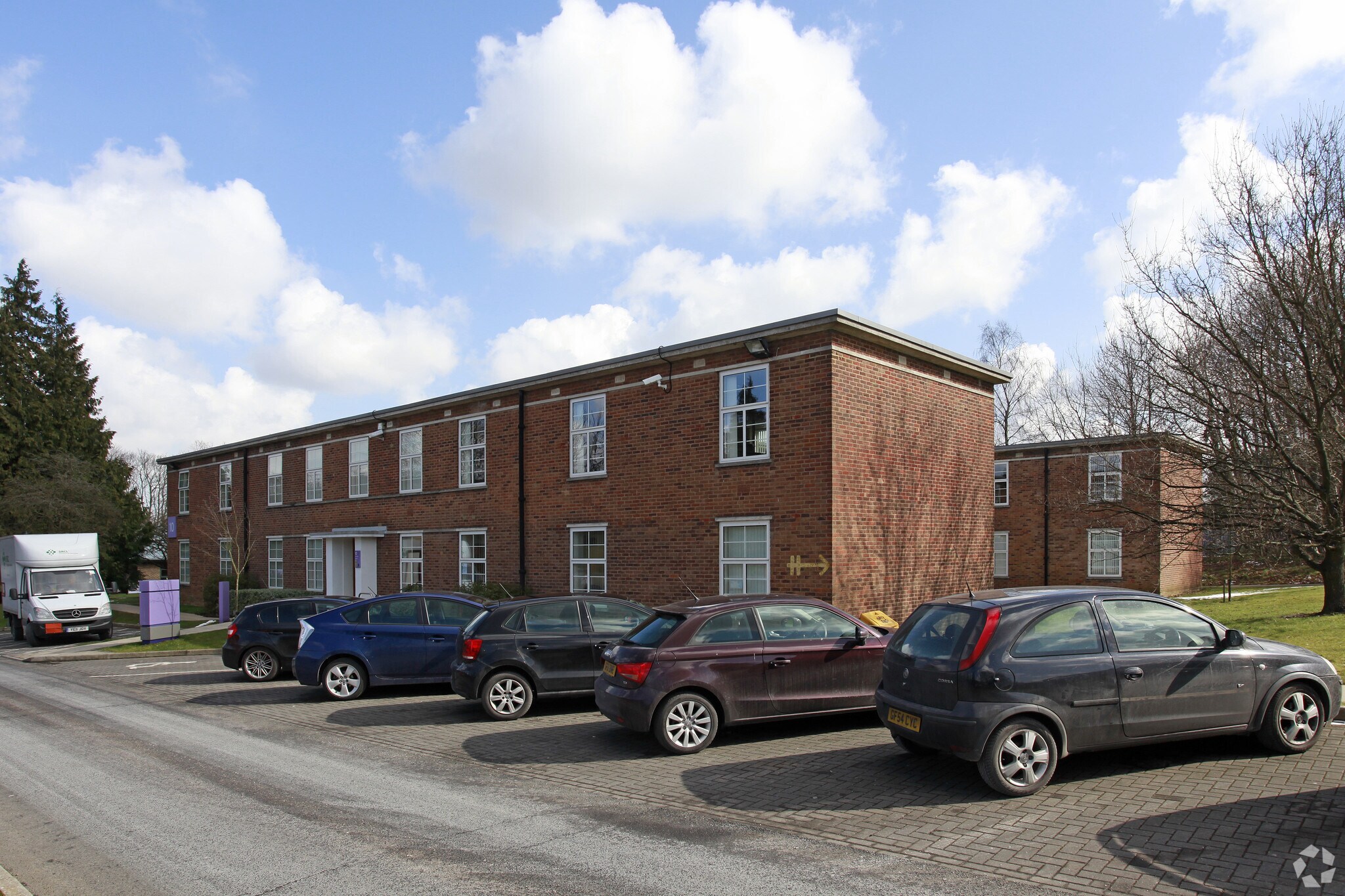 10 Churchill Sq, West Malling for lease Primary Photo- Image 1 of 4