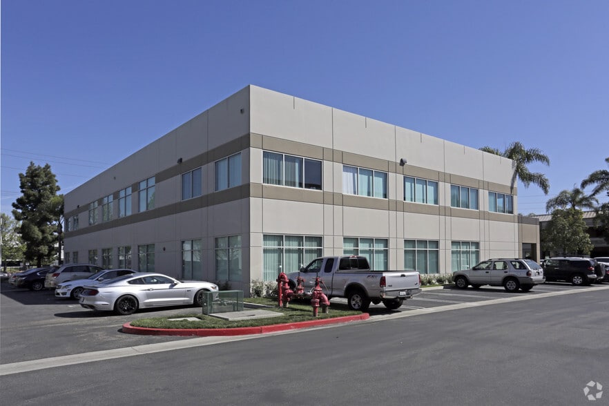 5912 Bolsa Ave, Huntington Beach, CA for lease - Building Photo - Image 3 of 8