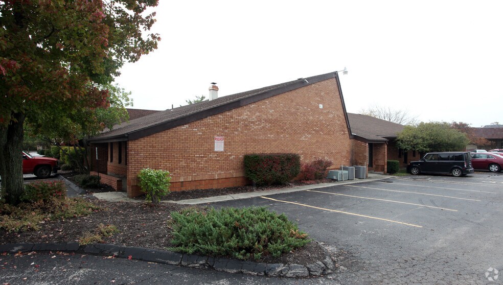 1660 NW Professional Plz, Columbus, OH à vendre - Photo du bâtiment - Image 2 de 3
