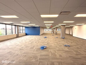 700 E Butterfield Rd, Lombard, IL for lease Interior Photo- Image 1 of 9