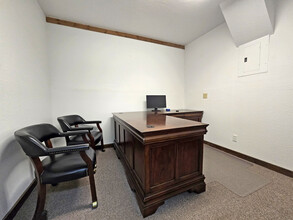 1111 N Walnut Ave, New Braunfels, TX à louer Photo intérieure- Image 1 de 7