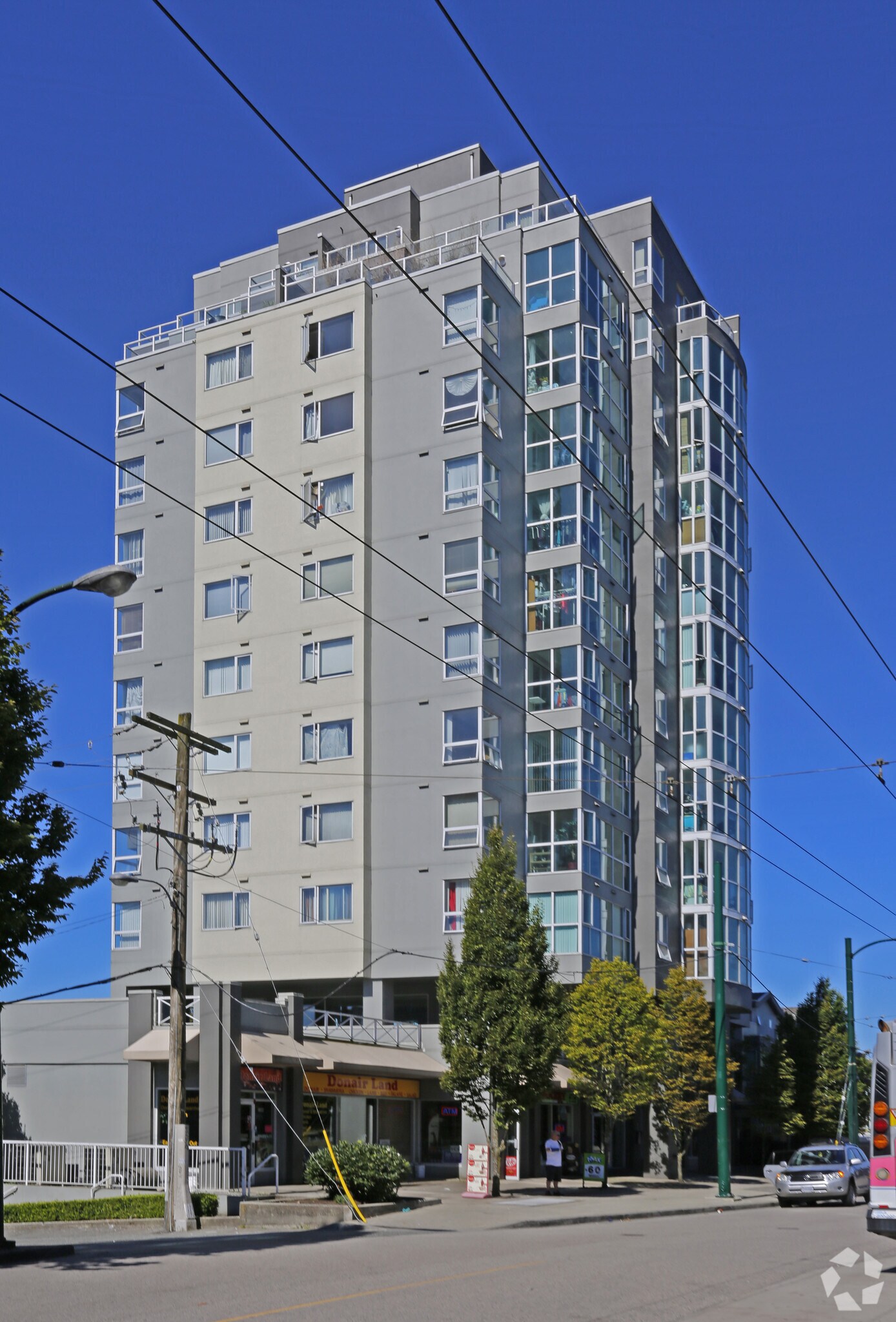 3380 Vanness Ave, Vancouver, BC for sale Primary Photo- Image 1 of 1